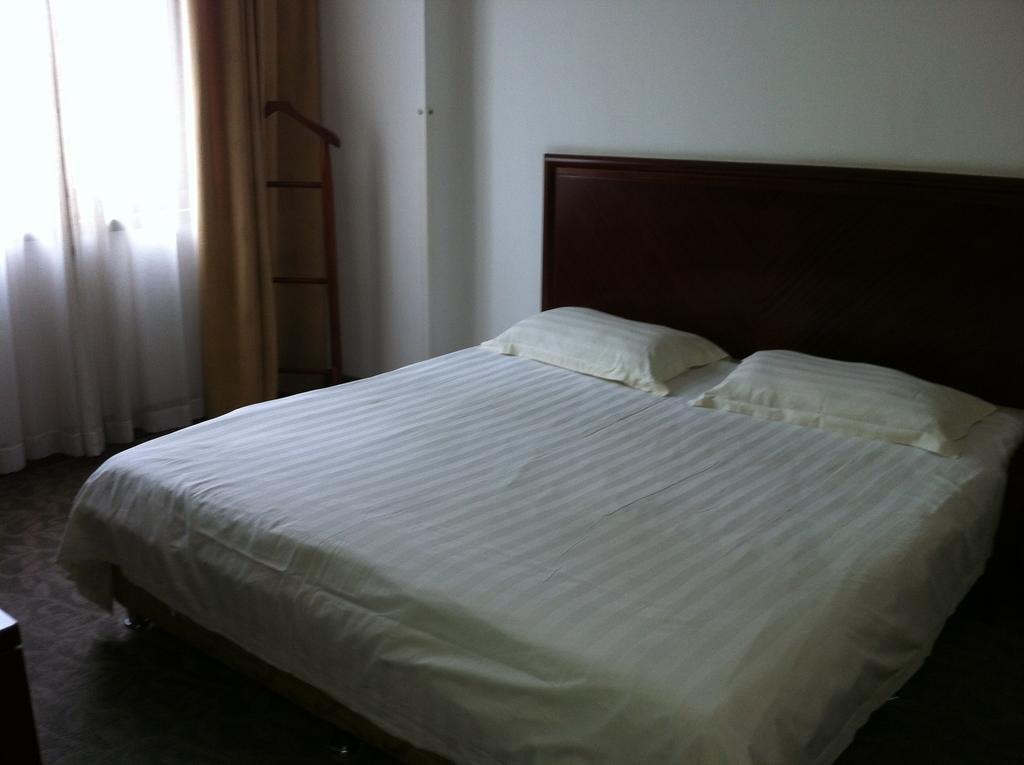 Greentree Inn Shanghai Chongming Bao Town Express Hotel Zimmer foto